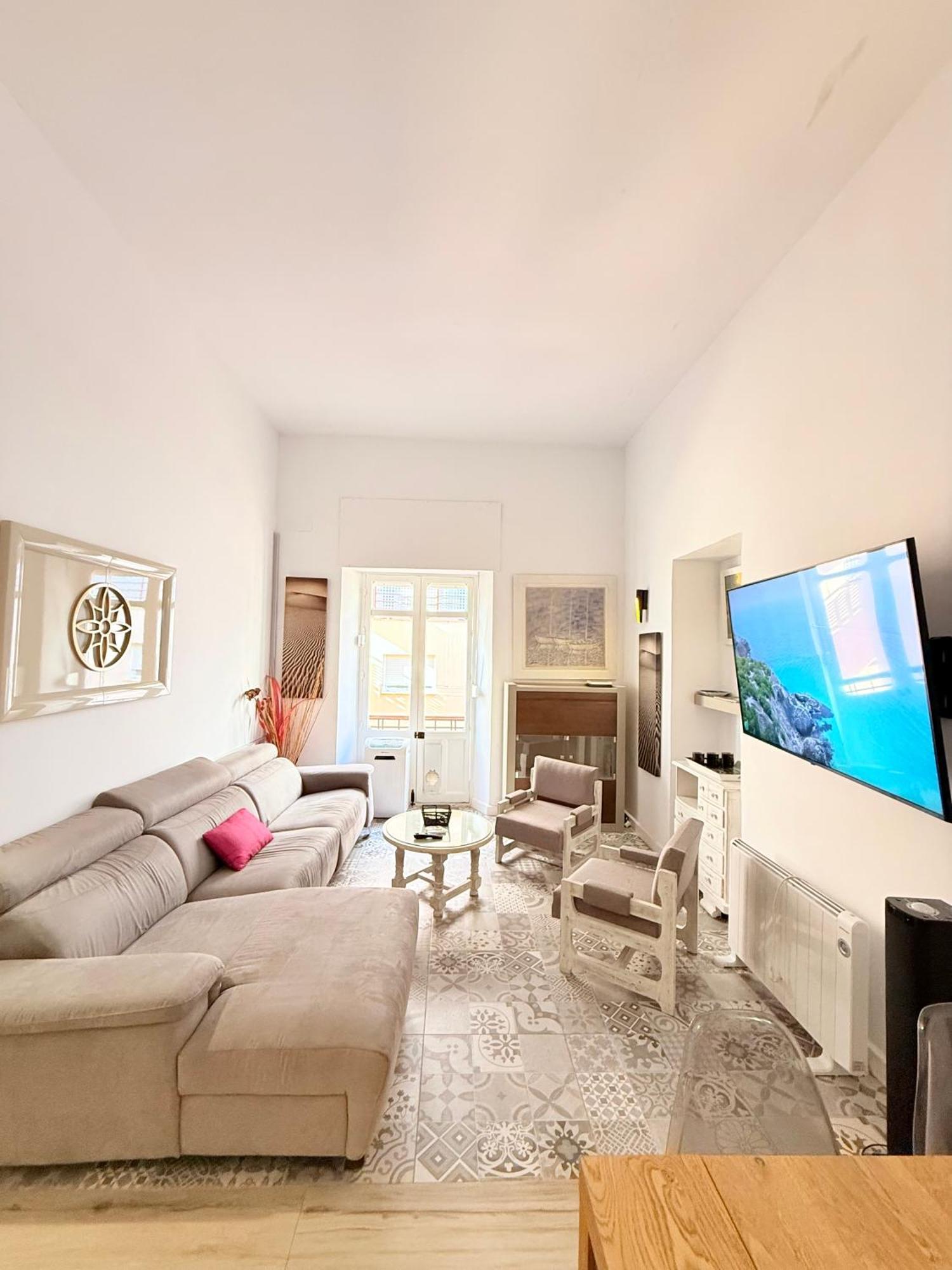 Riad 1 2C 멜리야 외부 사진