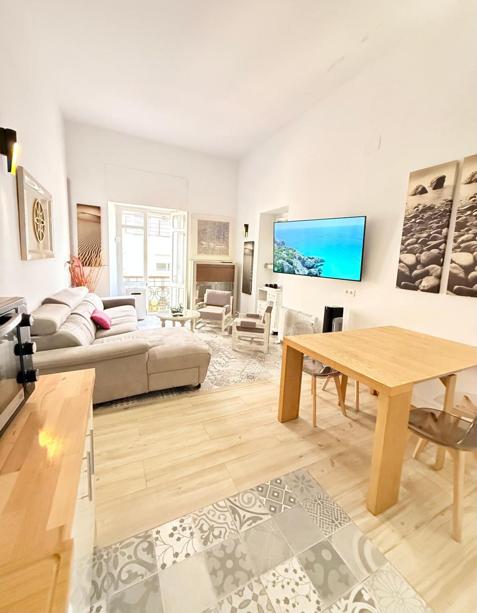 Riad 1 2C 멜리야 외부 사진